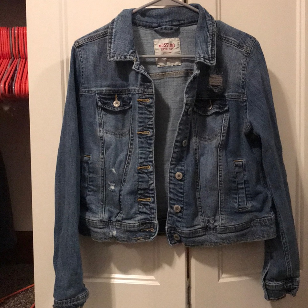 medium wash jean denim jacket